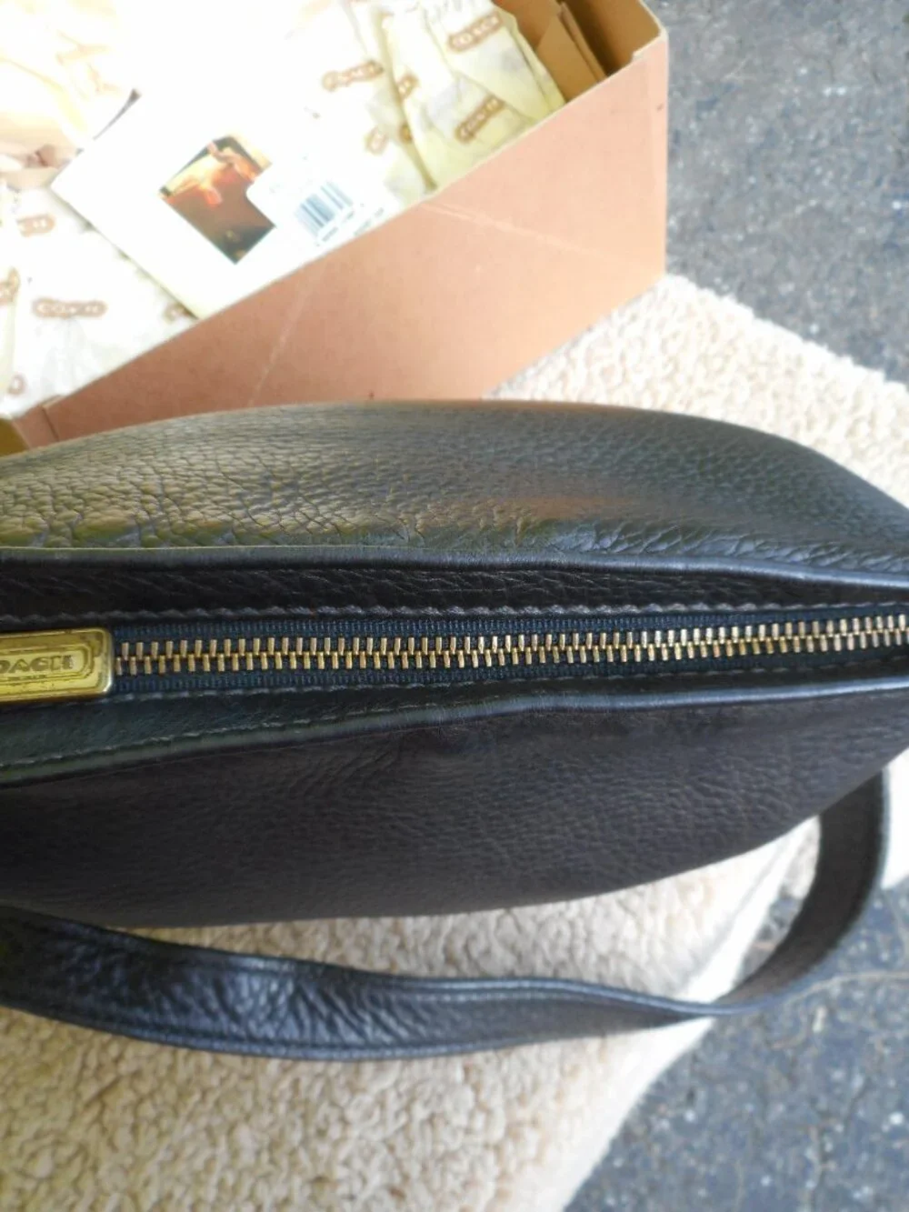 Vintage Coach Sonoma Small Bucket Zip 4907, NIB in Black
